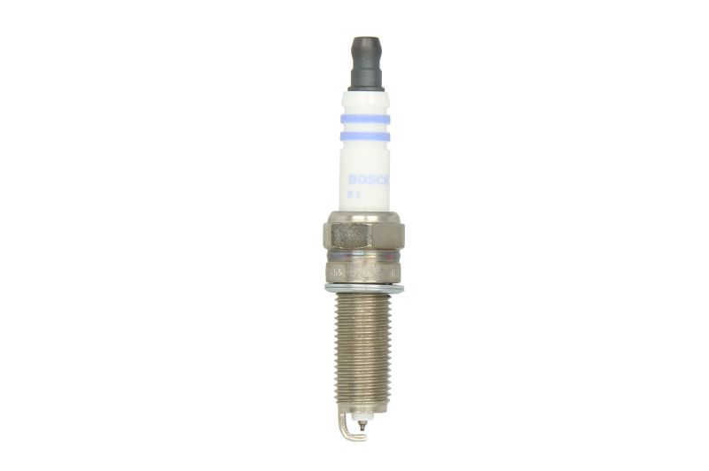 Запалителна свещ за HYUNDAI HB20 1.0 Flex – BOSCH 0 242 135 533